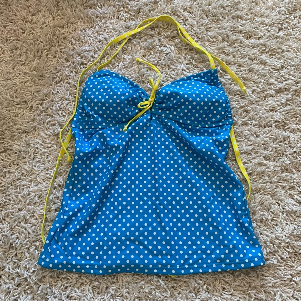 Adorable Blue and White Polka Dot Tankini - Picture 2 of 8